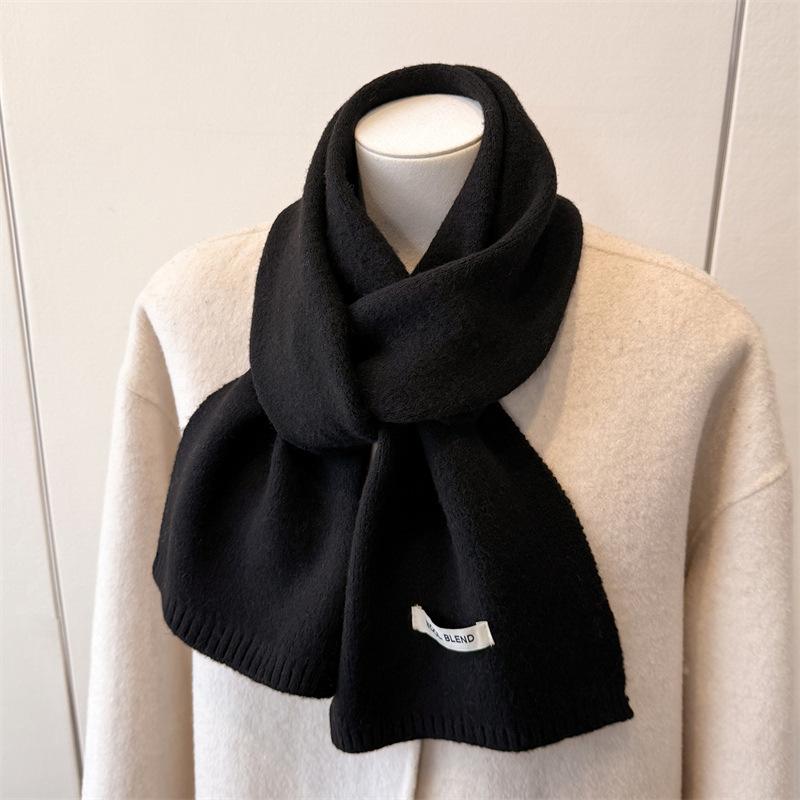 2025 New Luxury Winter Warm Knitted Scarf Women Korea Styles Solid Color Simple Scarves Shawls Lady Soft Wraps Neckerchief