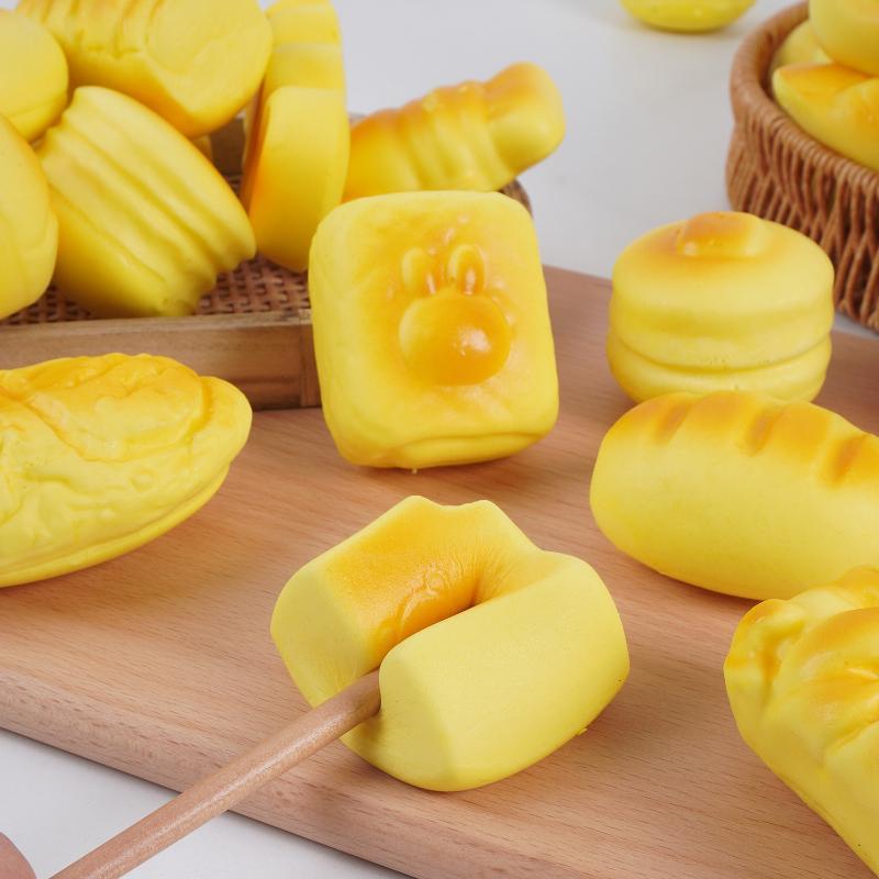 Stretch Squeezing Simulation Bread Squeeze Toy Fake Food Model Simulated Food Breakfast Squeeze Sensory Toys Toast Cake Elastic