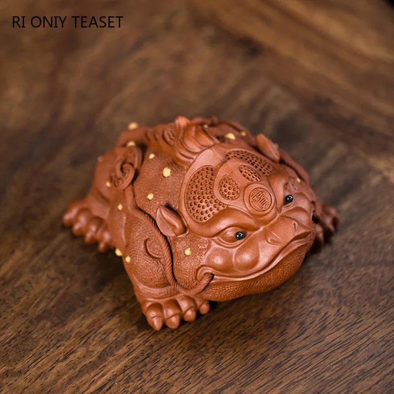 Chinese Lucky Golden Toad Statue Ornaments Yixing Purple Clay Tea Pet Handmade Sculpture Tea Set Decoration Desktop Decors