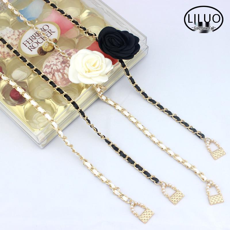 

Camellia Flower Waist Chain Belt for Women - Elegant Accessory for Dresses and Jeans білий