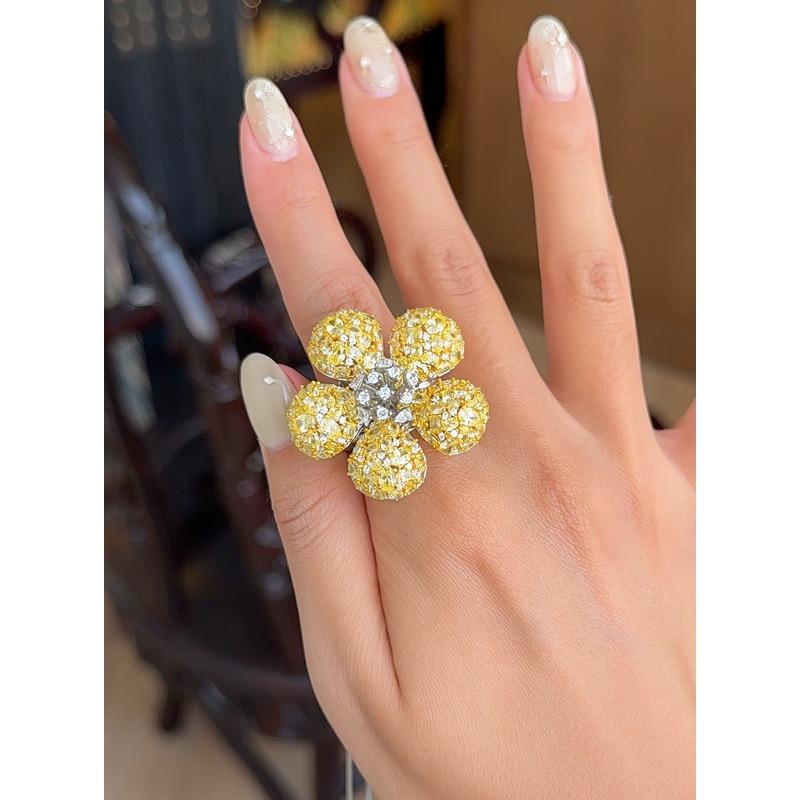 K real gold electroplated zircon flower stud earrings, luxury heavy industry jewelry set, light luxury niche jewelry.