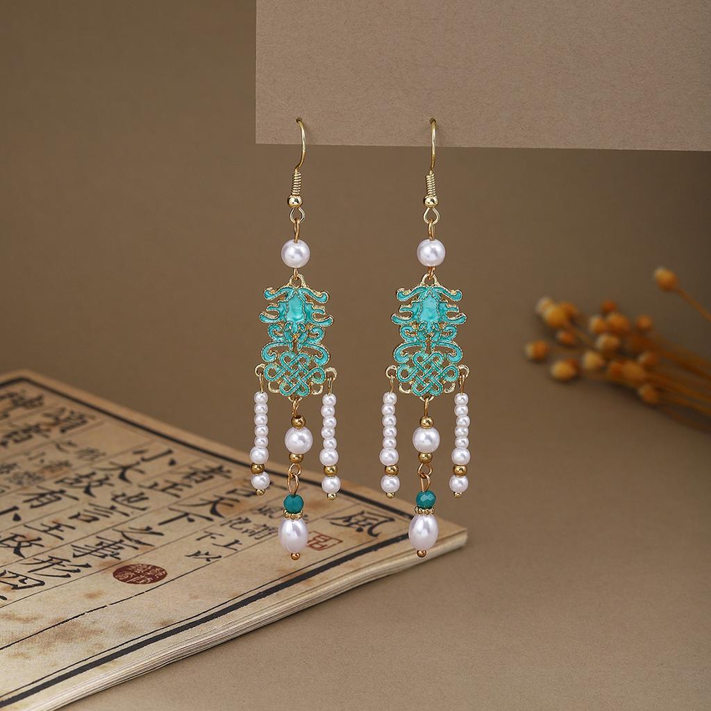 Butterfly Water Drop Pearl Fringed Ear Hook Female, Guochao Light Luxury Safety Buckle Ancient Cheongsam Earrings