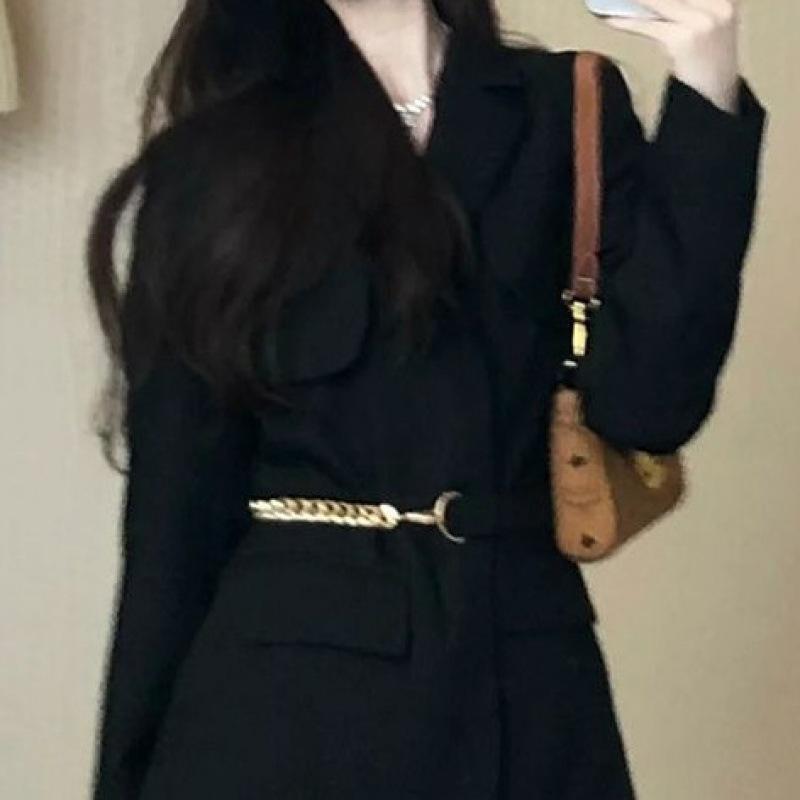 

Черная минималистичная металлическая поясная цепочка для женщин, идеально подходящая для модных платьев. Black Gold