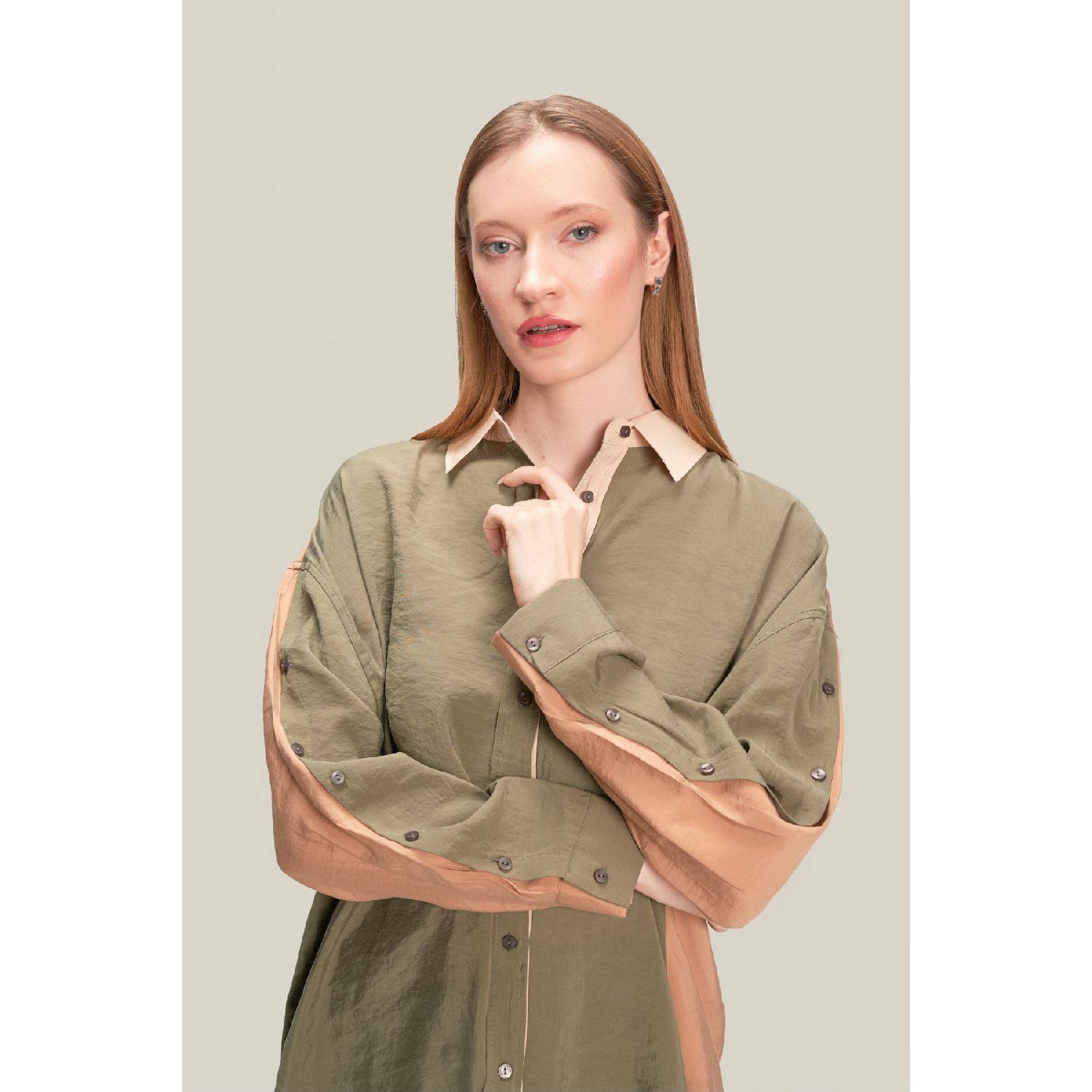 

Женская рубашка из модала Pery Khaki с пуговицами на манжетах M синий