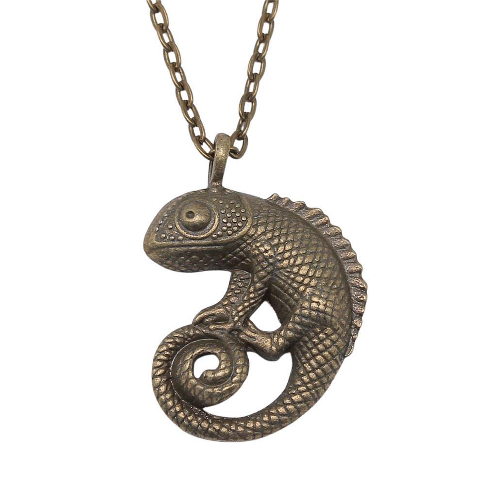 Snake Charm Necklace Dragon Minimalist Serpent Pendant For Women Grunge Aesthetic Jewelry 43cm Chain