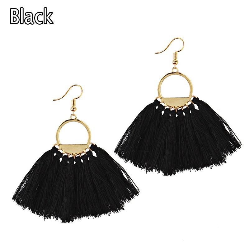 Серьги-подвески с кисточками в форме веера чёрный