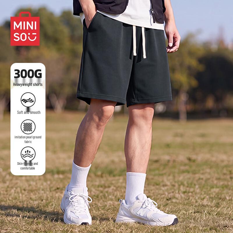 

MINISO Men s Heavyweight Drape Casual Sport Shorts M