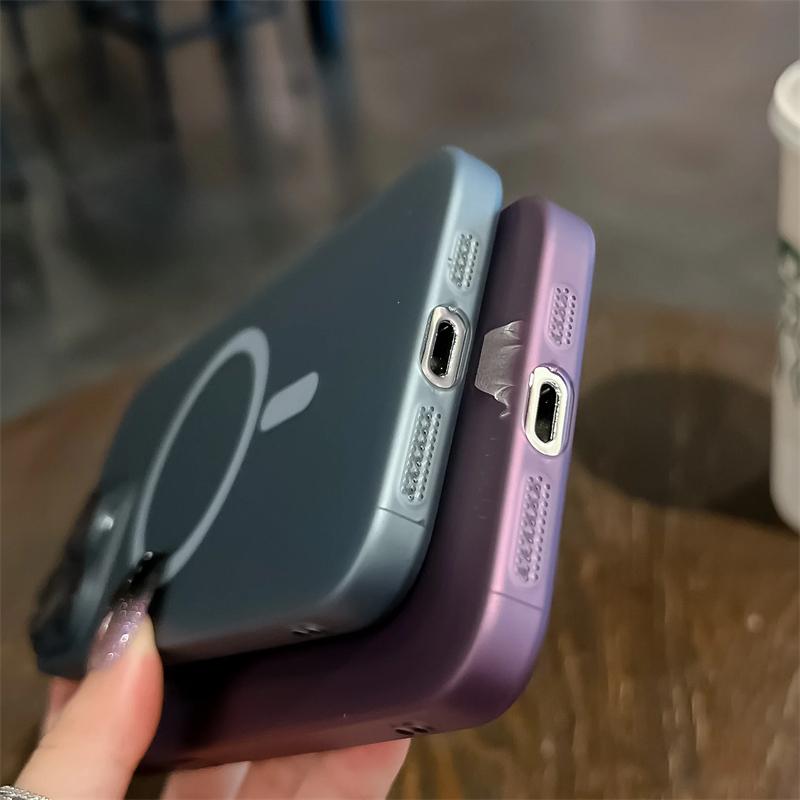 Ultra Thin Matte For Magsafe Magnetic Wireless Charge Case For iPhone 15 14 13 12 11 Pro Max 15 Plus Translucent Hard PC Cover