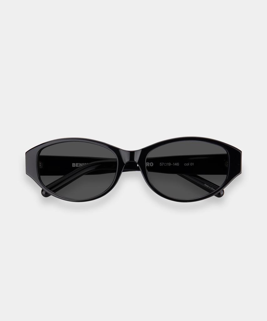 Binikeupeulojegteu Inaro C1 Black