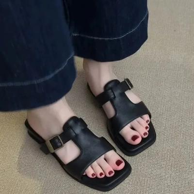 Fashion Retro Platform Flip Slippers Women Summer New Square Toe Open Toe Metal Buckle Not Tired Feet Casual Slippers