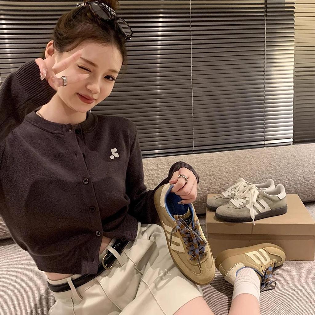 Su Yinyin’s American Retro Color-Matching Women's Casual Sports Shoes - Inspired by Fine Arts Freshmen, Soft Leather German Trainers