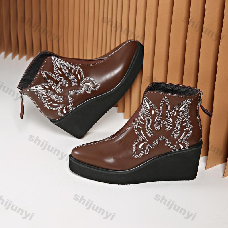 Women Embroidered Platform Pu Leather Punk Ankle Boots Autumn Winter New Fashion Chunky Wedges Boots Woman Slip On Gothic Shoes