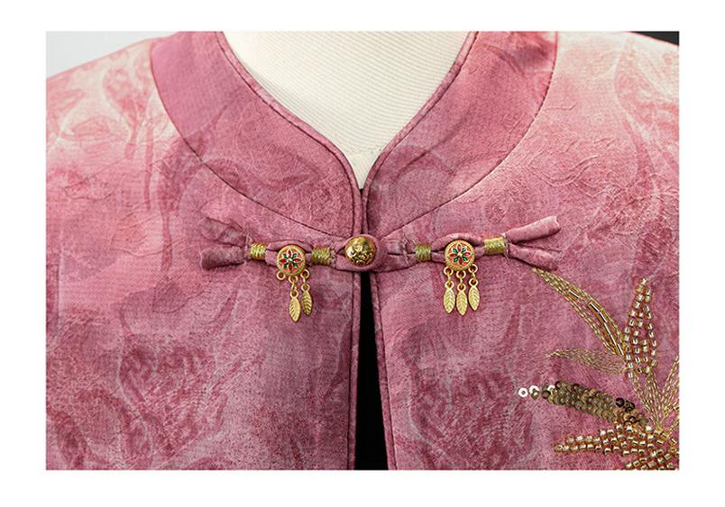 Chinese Style Vest and Top Set for Stylish Mature Women