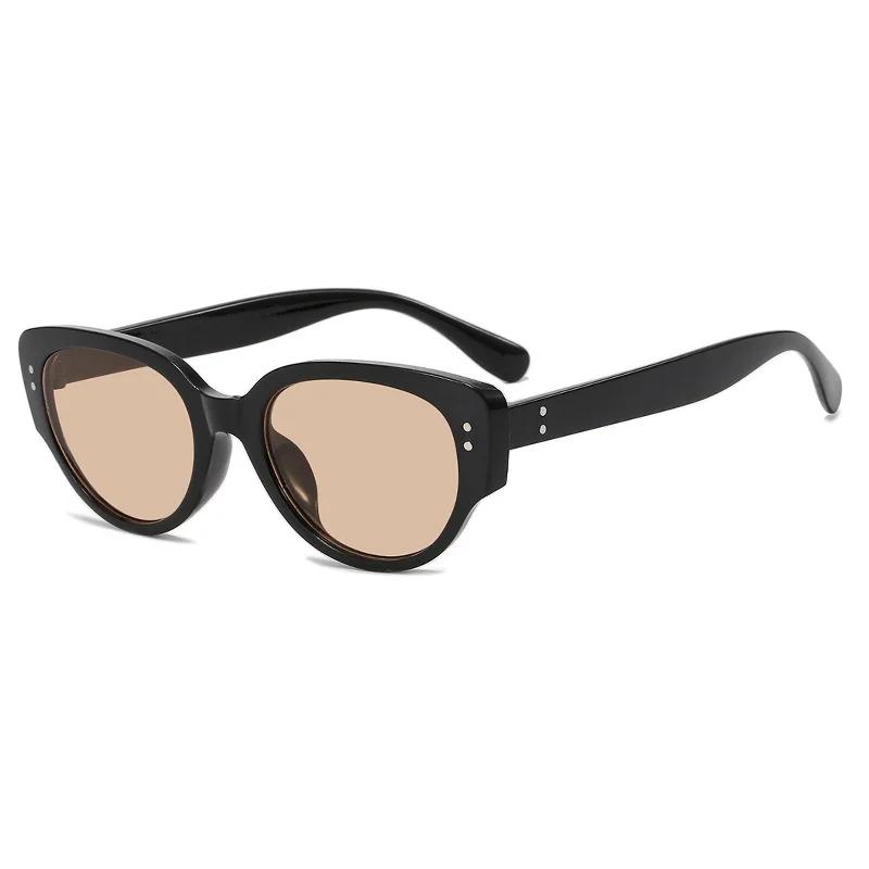 

Fashion Sunglasses Women Designer Luxury Cat Eye Sun Glasses Female Classic Vintage Eyewear Uv400 Outdoor Holiday Glasses only 1pcs sunglasses