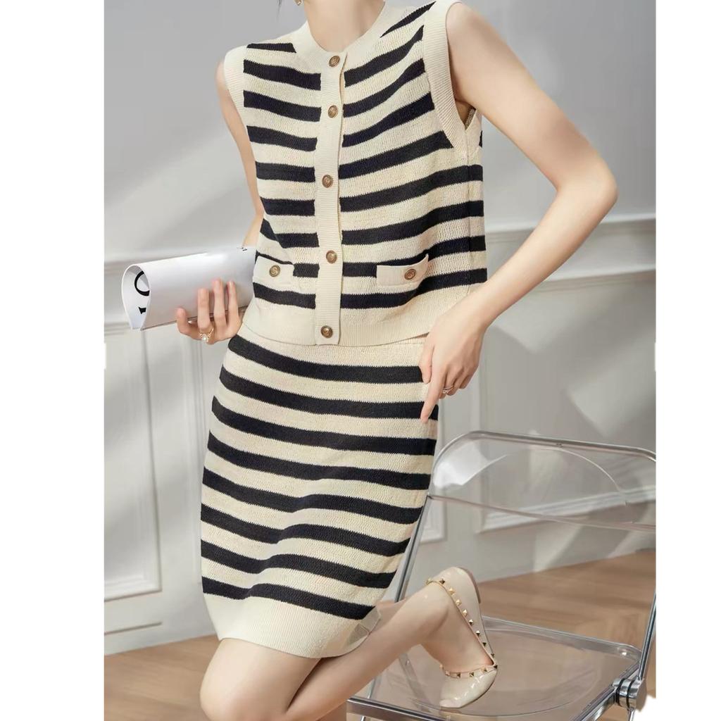 Schwarz Gestreift Ärmellose Strickweste und Rock Zweiteiliges Set Für Damen Sommer Pullover Cardigan und Kurzer Rock Set