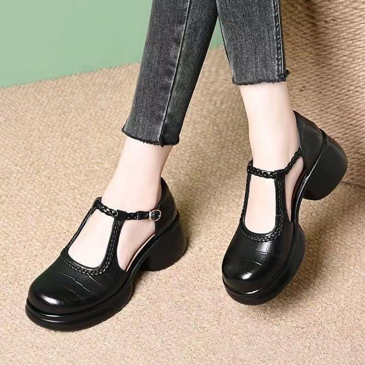 Korean Version of Bag Head Sandals Women's 2025 Summer New Stone Pattern Woven Round Head Thick Heel Comfortable Versatile High Heel Sandals Women