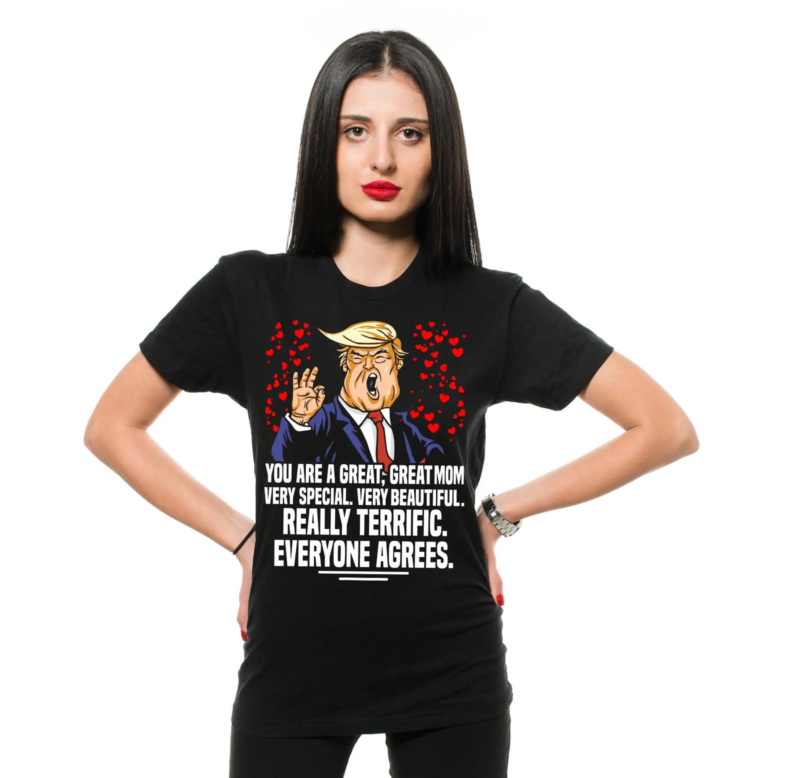 Donald Trump Great Mom T-Shirt Mom Political Gifts Trump Lover Mom Gift Tee 2XL