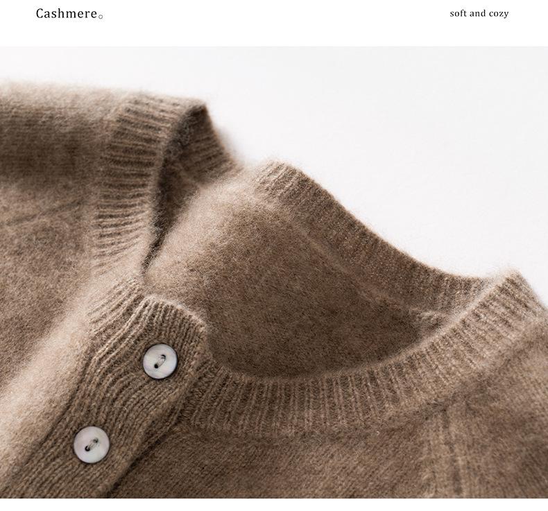 Autumn/Winter Women's Cashmere Knit Slimming Round Neck Button Sweater
