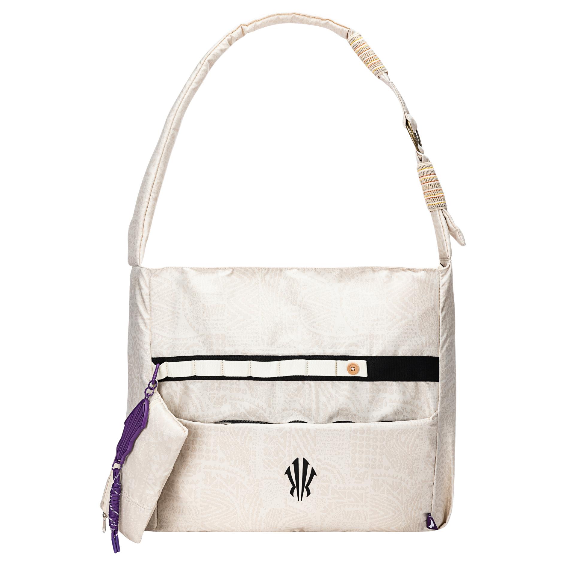 Anta Kyrie Series Fashion Trend Polyester Jacquard Crossbody Bag Unisex bags Corn-White 192531142-2 Ecru 11530₽