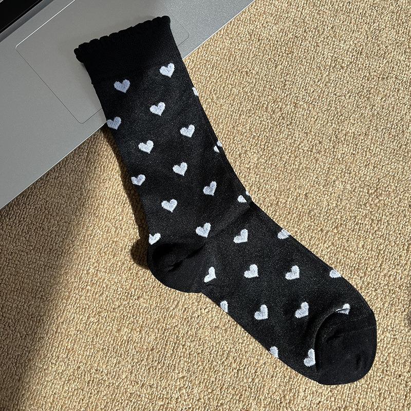 Ladies Spring and Summer Thin Love Crystal Silk Auricle Lace Breathable Cylinder Stack Socks