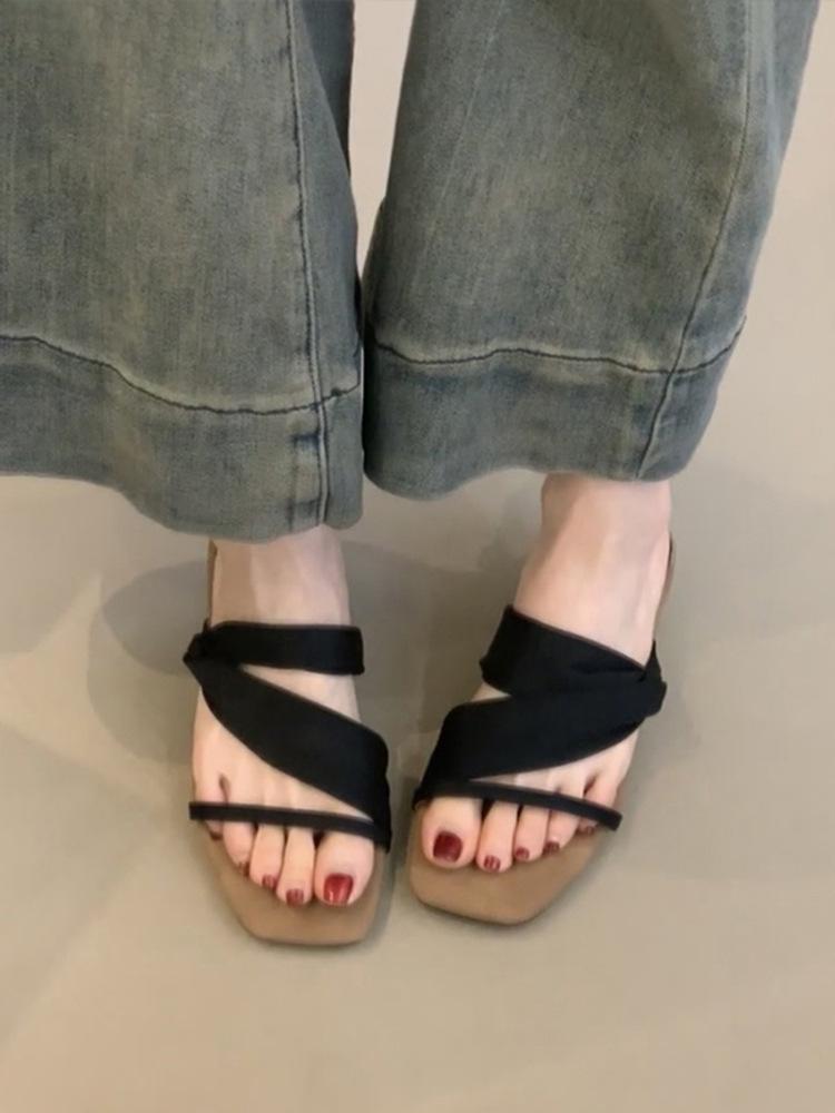 Versatile but not tired feet thick heel Roman sandals women's new open-toed high heels French sandals
