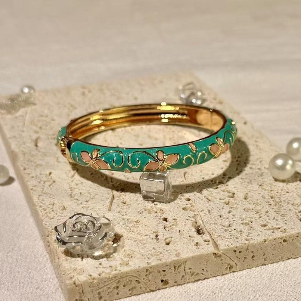Spring Button Open Cuff Bracelet Colorful Dainty Jewelry Vintage Four-leaf Clover Bangle  for Women