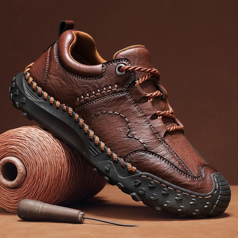 Men's Leather Casual Shoes Handmade Soft Working Shoes Leather Ankle Boots Large Size Driving Moccasins Shoes