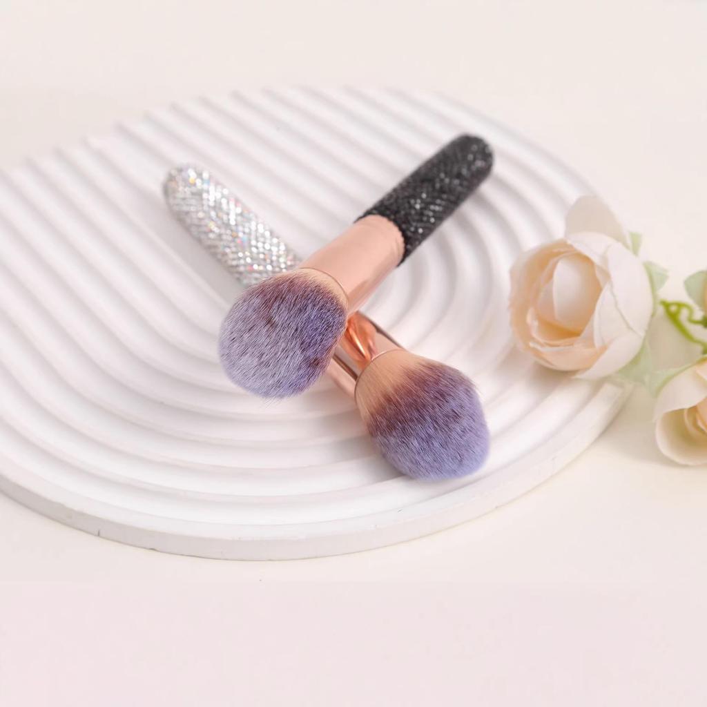 Diamond Handle Eyeshadow Brush - Soft Animal Hair Makeup Tool