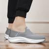 New Comfortable Super Light Thick Soled Slip-on Flying Elastic Mesh Socks Shoes Men's Casual Sports Walking Shoes