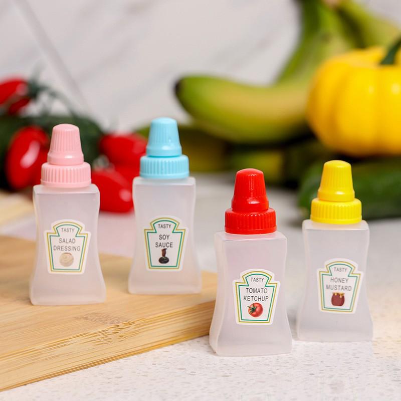 Portable Mini Squeeze Bottle for Tomato Salad Dressing and Honey Dispenser