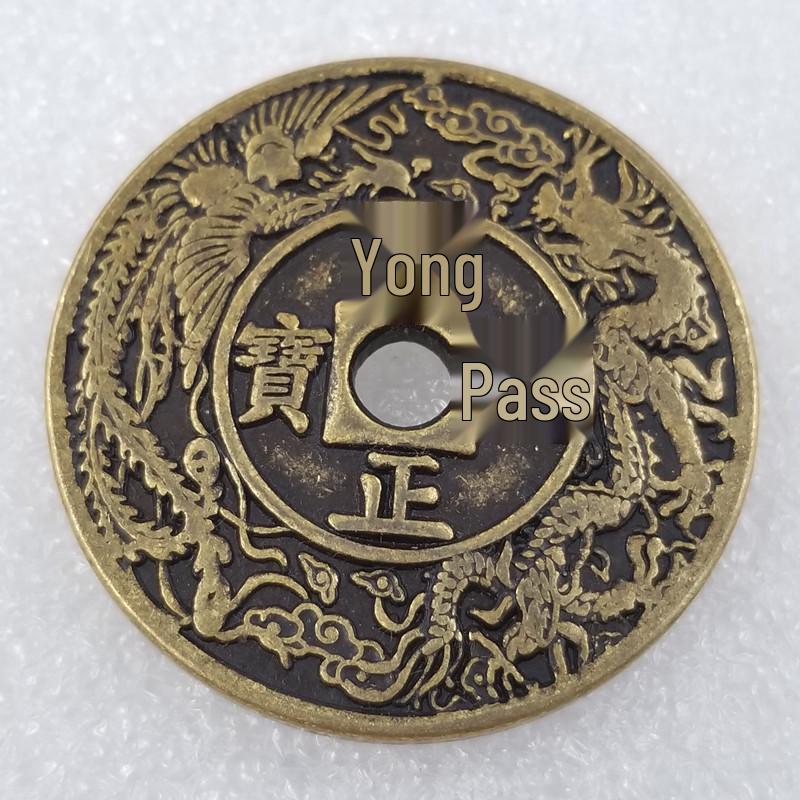 Antique-Style Brass Copper Coins with Five Emperors Design, 43mm Diameter, 3mm Thickness