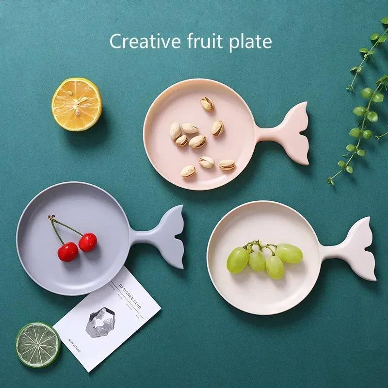 Kitchen Portable Tableware Cartoon Small Fish Shape Fruit Plate Snack Plate Dried Fruit Candy Creative Modern Cake Tableware