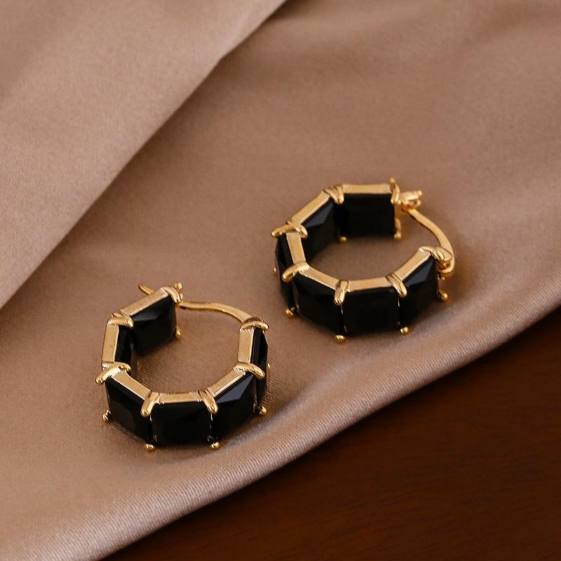 

Real gold electroplated zircon earrings women s fashion temperament ear buckle versatile earrings wholesale