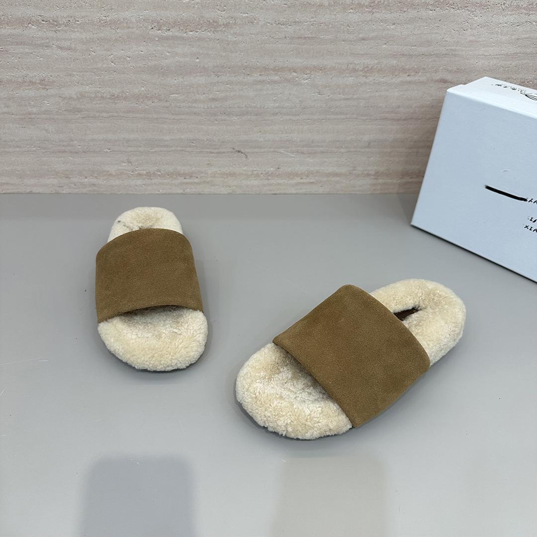 

Mao Mao slippers female summer wear 2025 autumn and winter new Internet celebrity super fire fairy platform niche cotton slippers 40 жёлтый