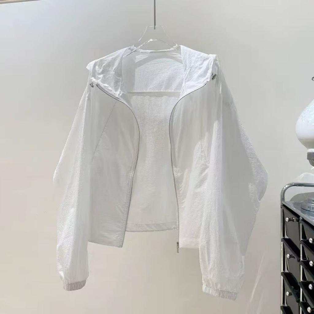 Damen Leichte Atmungsaktive Kapuzenjacke - Sommer Schutzgürtel mit Reißverschlusstasche, Lockerer H-förmiger Schnitt, Maschinenwaschbare Freizeit-Outdoorjacke