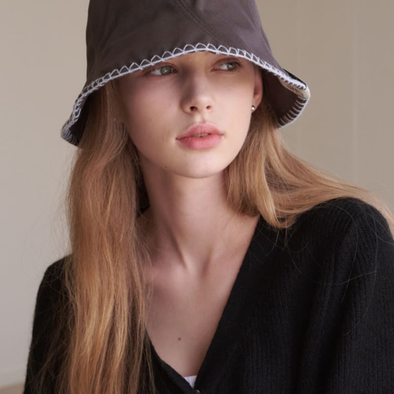 ALLINCOMPLETE Z Stitch Windmill Bucket Hat (4 Colors)