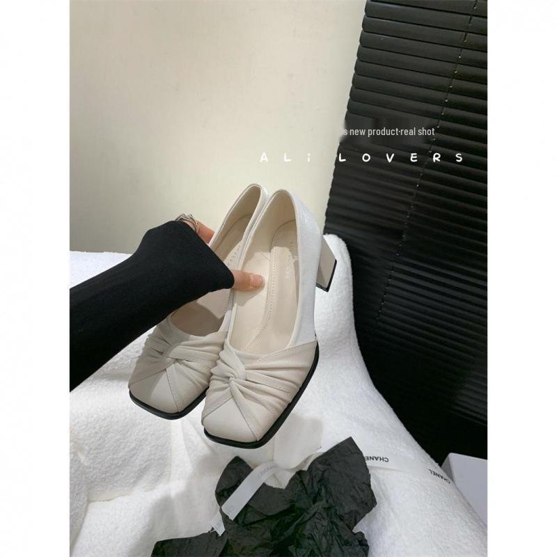 

Шикарные французские туфли на массивном каблуке - Весна/Лето 2025 Универсальные туфли на высоком каблуке для юбок 36 абрикосовый