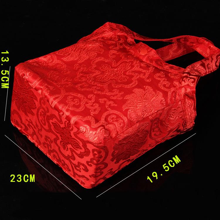 Brocade portable bride price, big red envelope, 15W wedding bridesmaid holding candy bag, gold foil thousand yuan