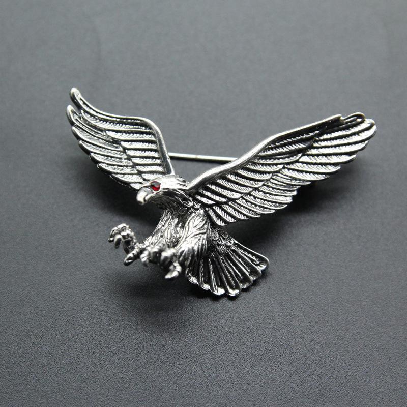 Men Vintage Eagle Pin Brooches Decoration Corsage Badge Jewelry Gifts