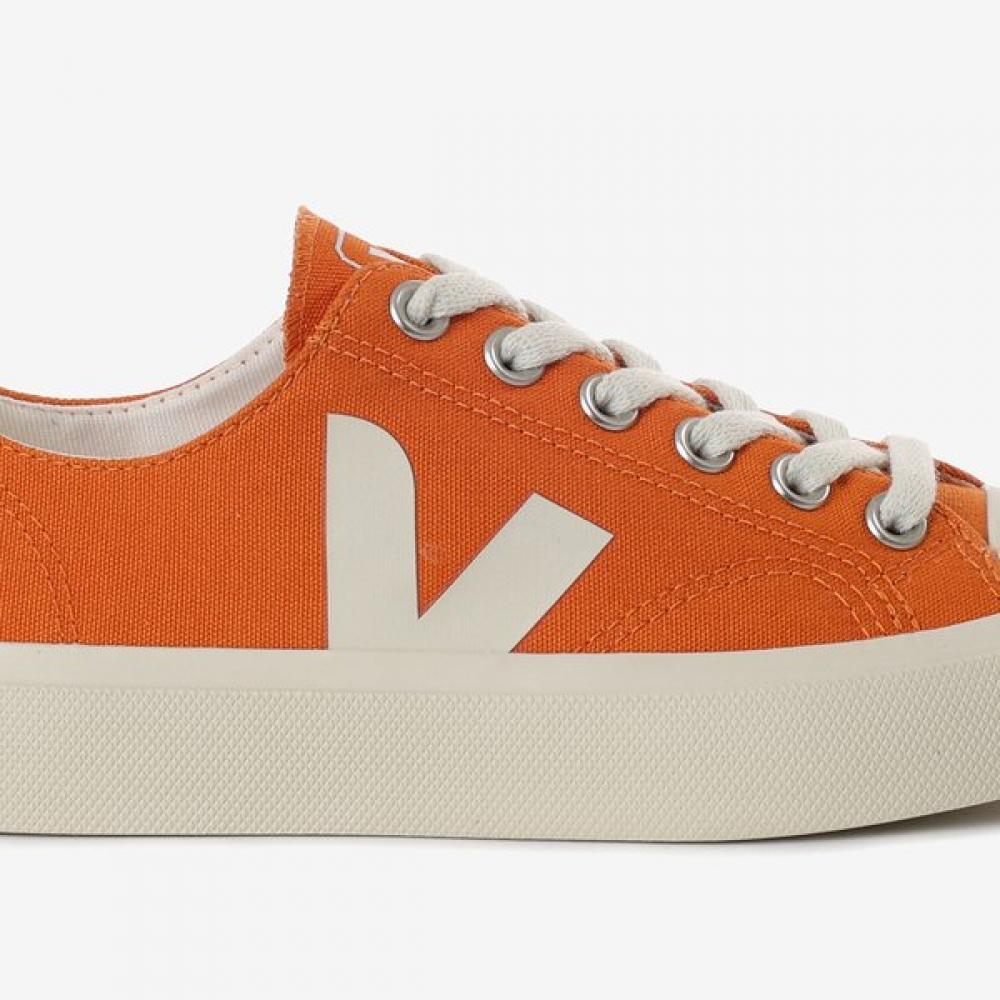 Veja Unisex Canvas Shoes Wata 2 Low  Svju231pl01 175 