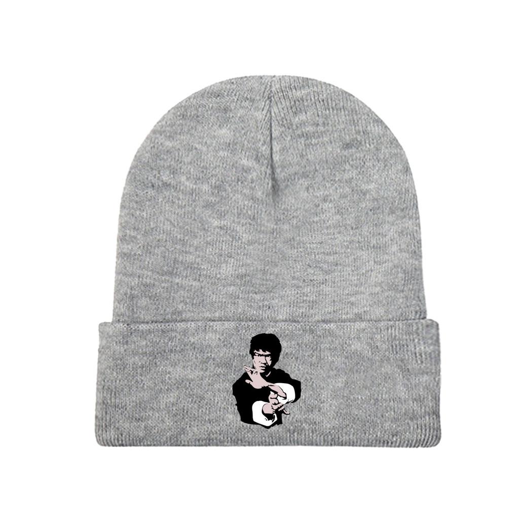 Bruce Lee auf seinem berühmten Kung-Fu Strickmütze Mützen Wintermützen Warme Unisex-Hip-Hop-Dragon-Film-China-Kappen für Unisex-Frauengeschenke