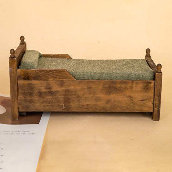 Miniature Single Bed 1:12 Scale Mini Bed with Drawer Retro Style Mini Bed Miniature Furniture for Dolls Kids Pretend Play