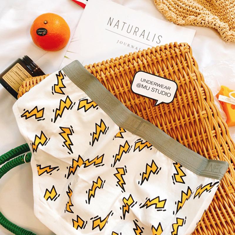 Japanese-Inspired Red Cat Skull Cartoon Mid-Waist Cotton Women's Sporty Fashion Panties