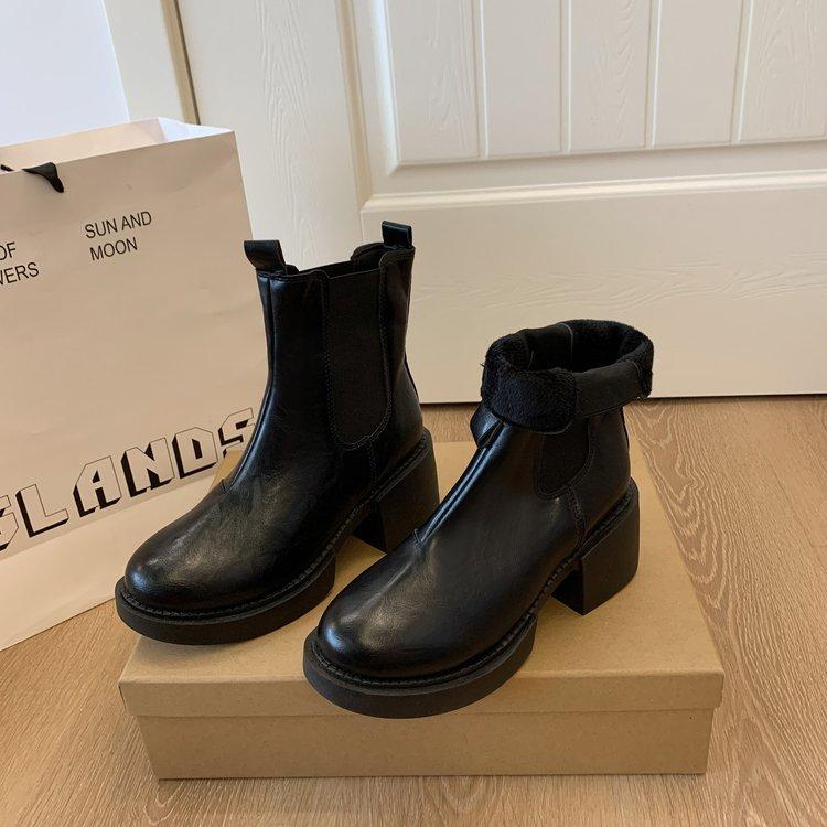 

Ретро стиль короткие ботинки дети 2025 осень новый универсальный толстый каблук тонкие короткие ботинки Челси тонкие ботинки дети 40