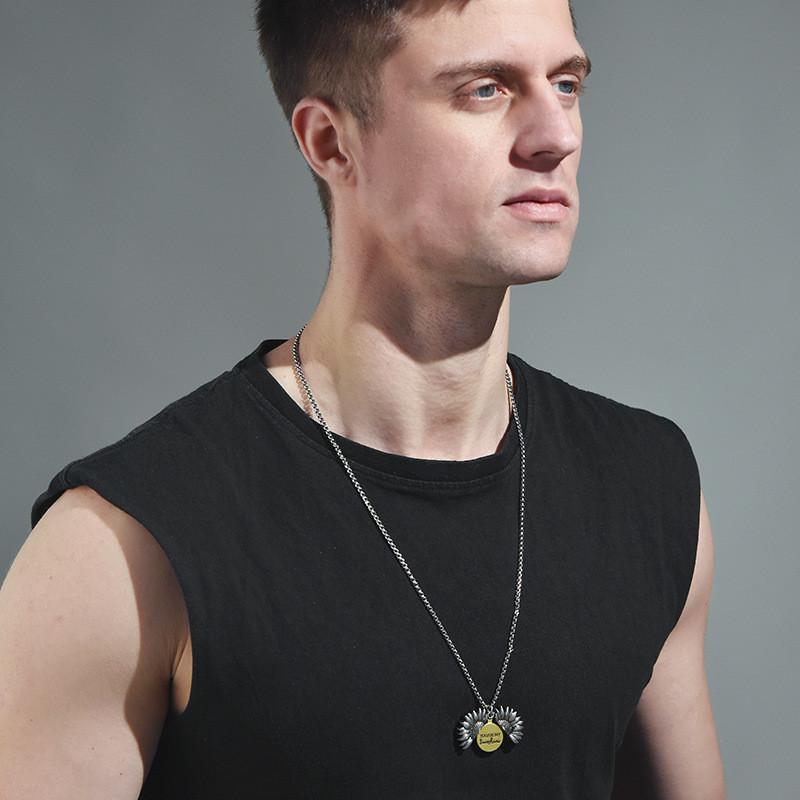 Unique Sunflower Design Necklace With Alloy Charm Perfect For Casual Streetwear