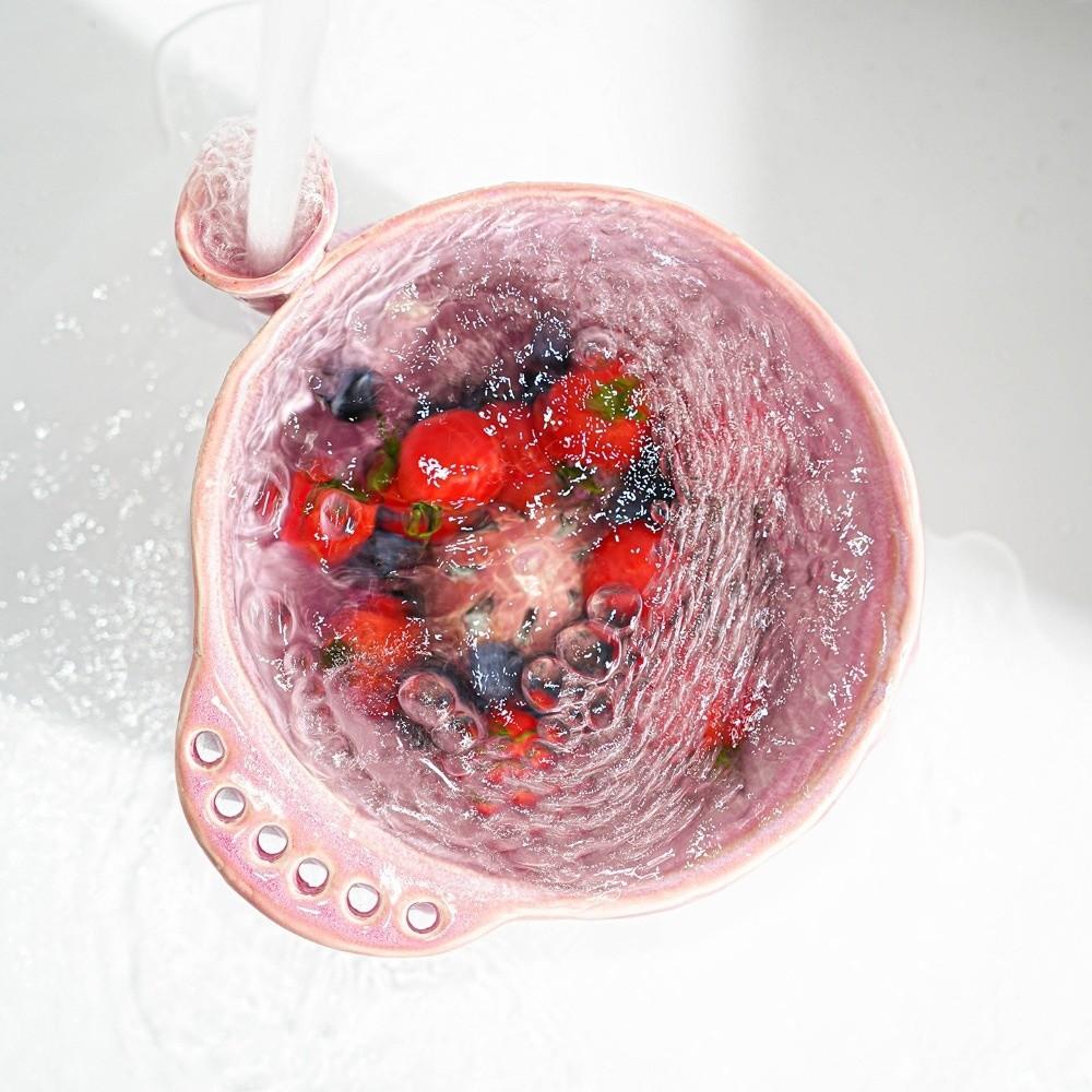 Self-spinning Ceramic Berry Washer Large Capacity Fruit Colander Healthy Eating