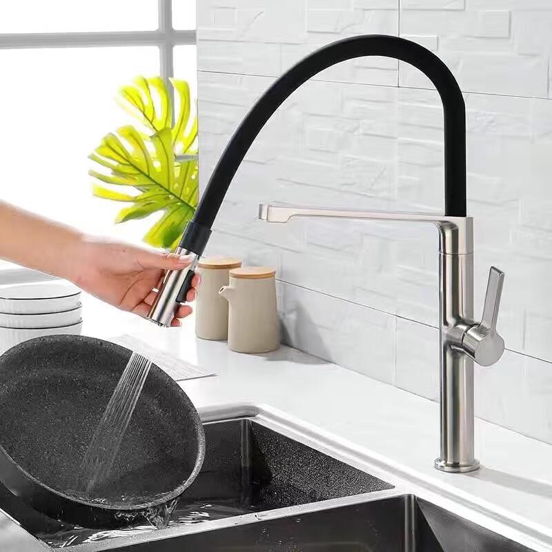 MDNG Kitchen Sink Faucet with Pull-Out Sprayer