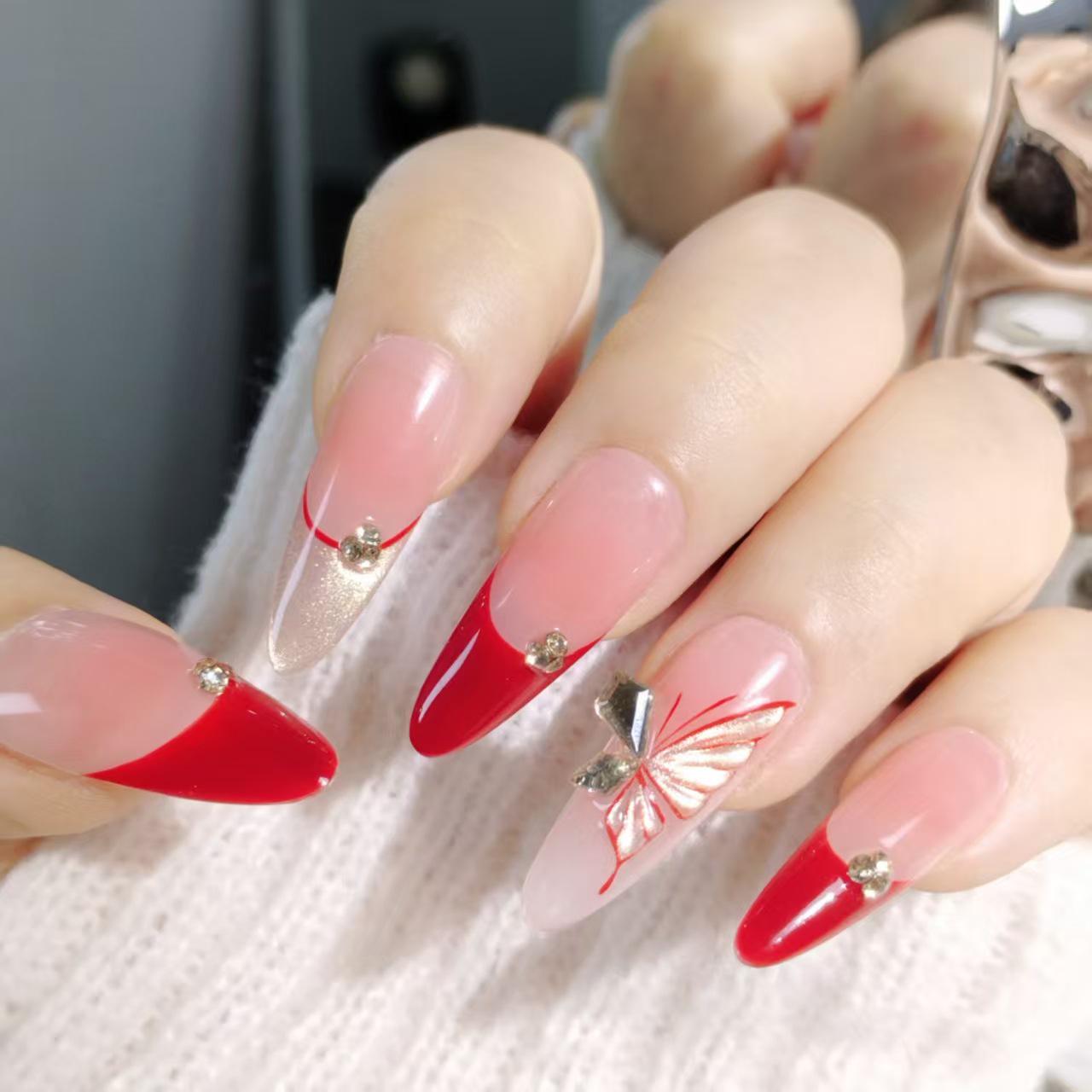Red New Year French Butterfly Rhinestone Cat Eye Nail Art - Elegant, Hand-Painted, Skin-Brightening, Long, Wearable Nails. Rhinestone Nail Set - XS