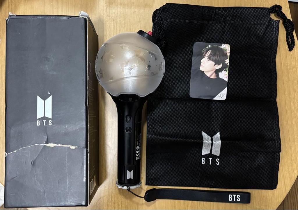 [USED] BTS AmiBomb Ver.3 Light Stick with Box