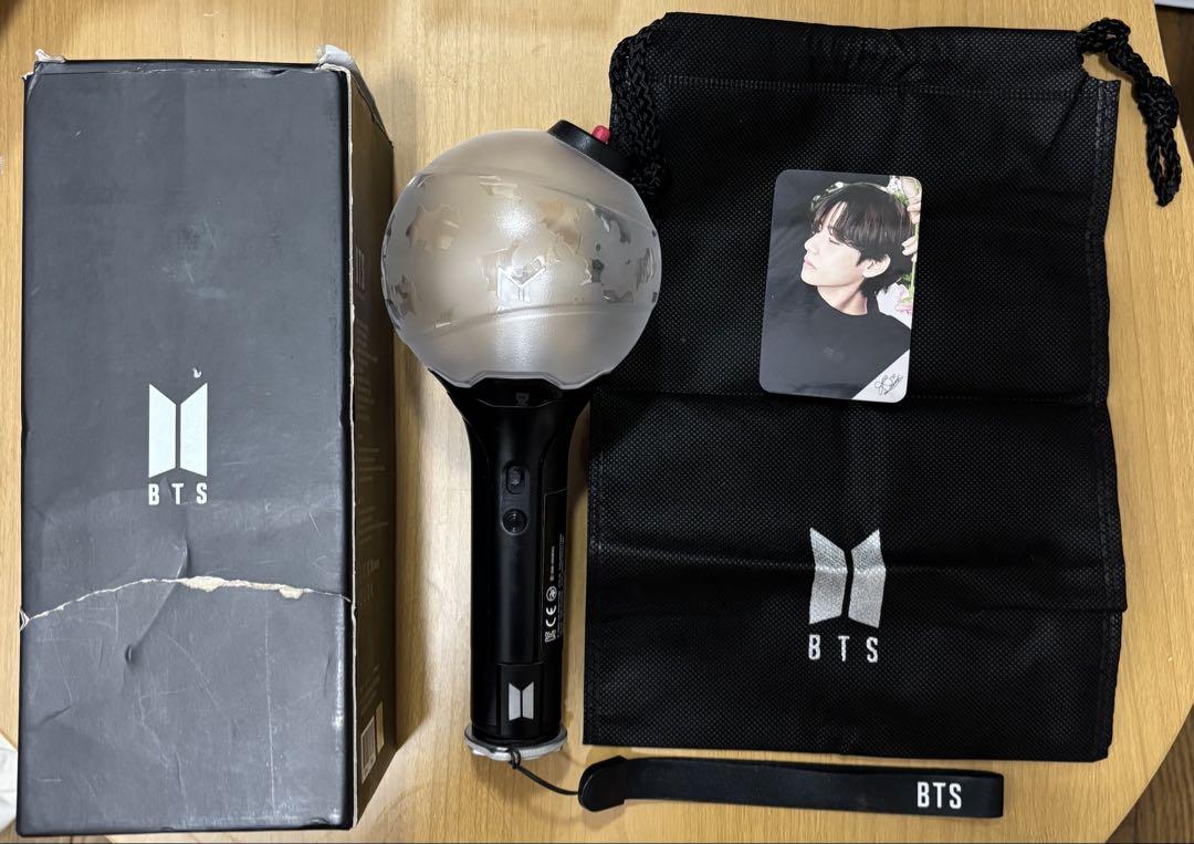 

[Б/У] BTS AmiBomb Вер.3 Лайтстик с коробкой